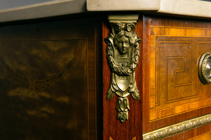 Wunderschöne Kommode im Louis XVI Stil, 2.Hälfte des 20.Jahrhunderts - Schrank Anrichte Regal Sideboard Vintage Alt MÖBLINGER