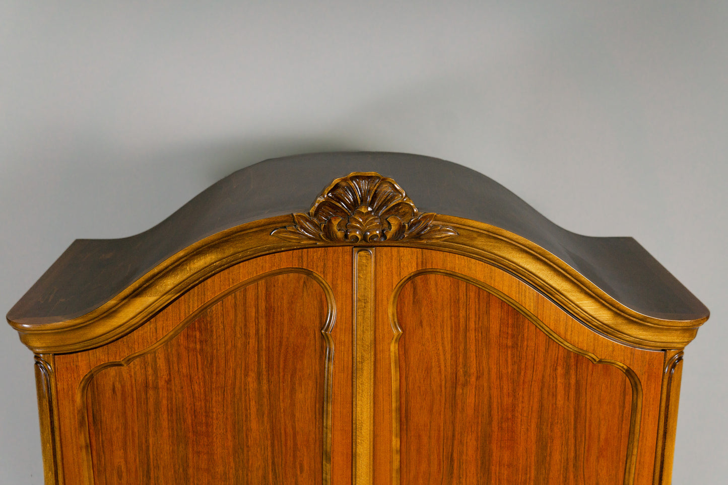 Schöner Buffetschrank im Barockstil, 2.Hälfte des 20.Jahrhunderts - Schrank Kommode Kleiderschrank Wäscheschrank Regal Alt Vintage MÖBLINGER