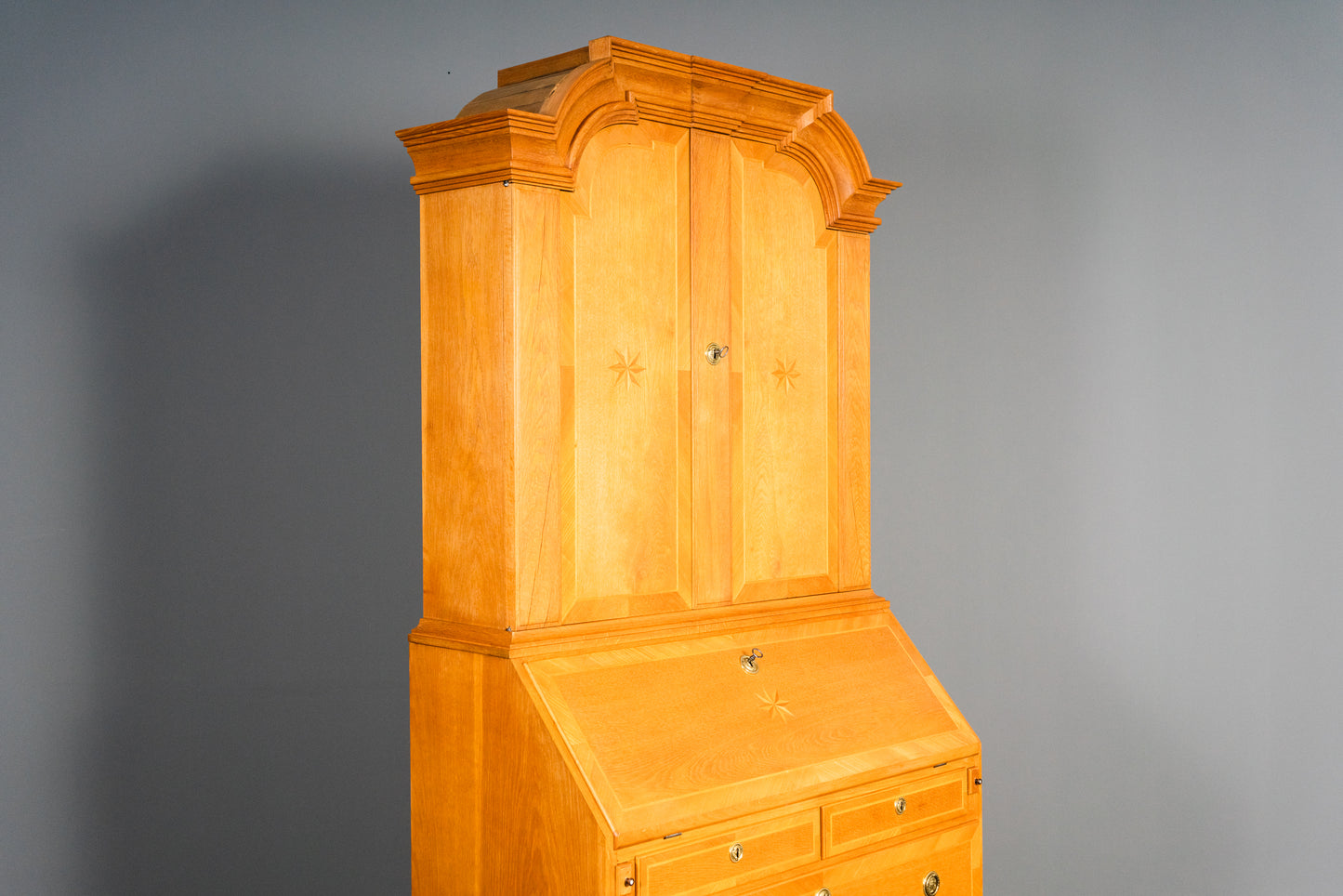 Schöner Schrägklappen-Aufsatzsekretär, 2.Hälfte des 20.Jahrhunderts - Sekretär Aufsatzsekretär Kommode Anrichte Schrank Buffet Alt Antik MÖBLINGER