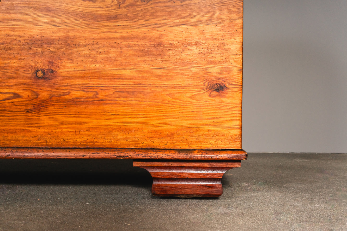 Schlichte Runddeckeltruhe, 19.Jahrhundert - Truhe Kiste Box Chest Schrank Kommode Alt Antik MÖBLINGER