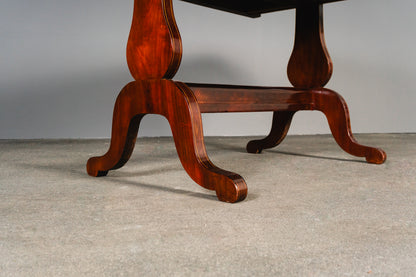 Originaler Biedermeier Schreibtisch, erste Hälfte des 19.Jahrhunderts - Tisch Desk Büro Mahagoni Stuhl Alt Antik MÖBLINGER