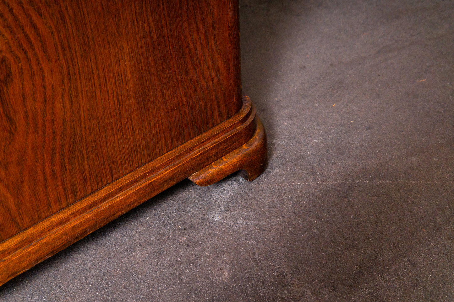 Seltene Art Déco Truhenbank