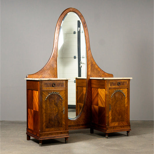 Französische Spiegelkommode