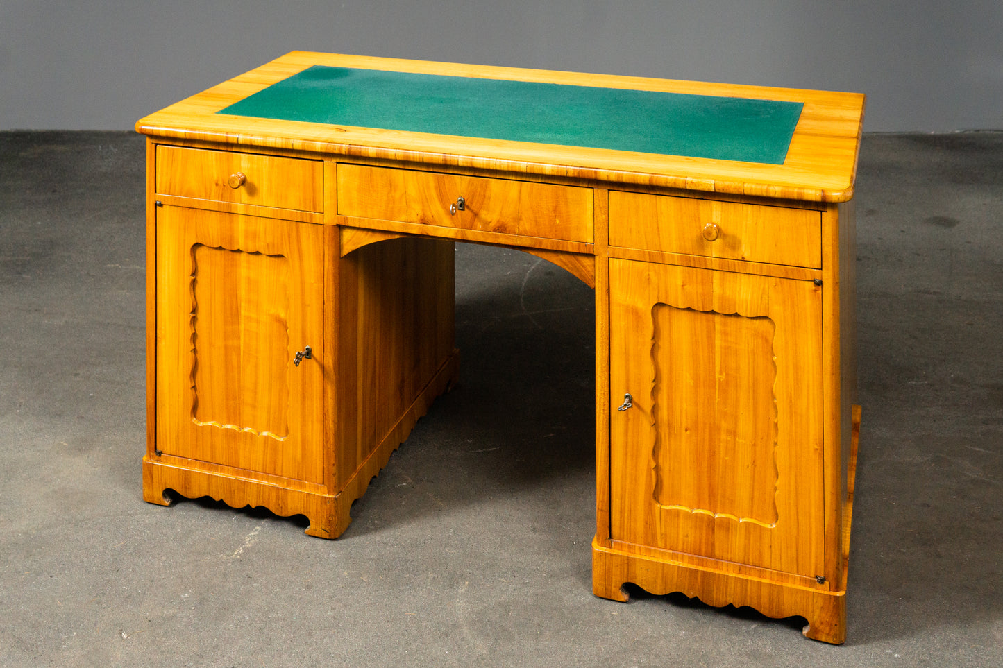 Eleganter Biedermeier Schreibtisch