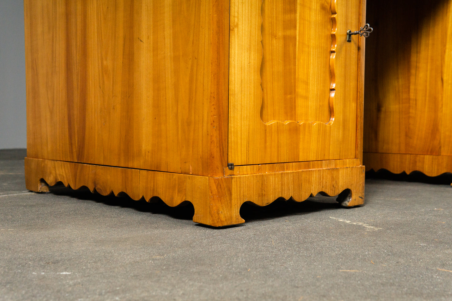 Eleganter Biedermeier Schreibtisch