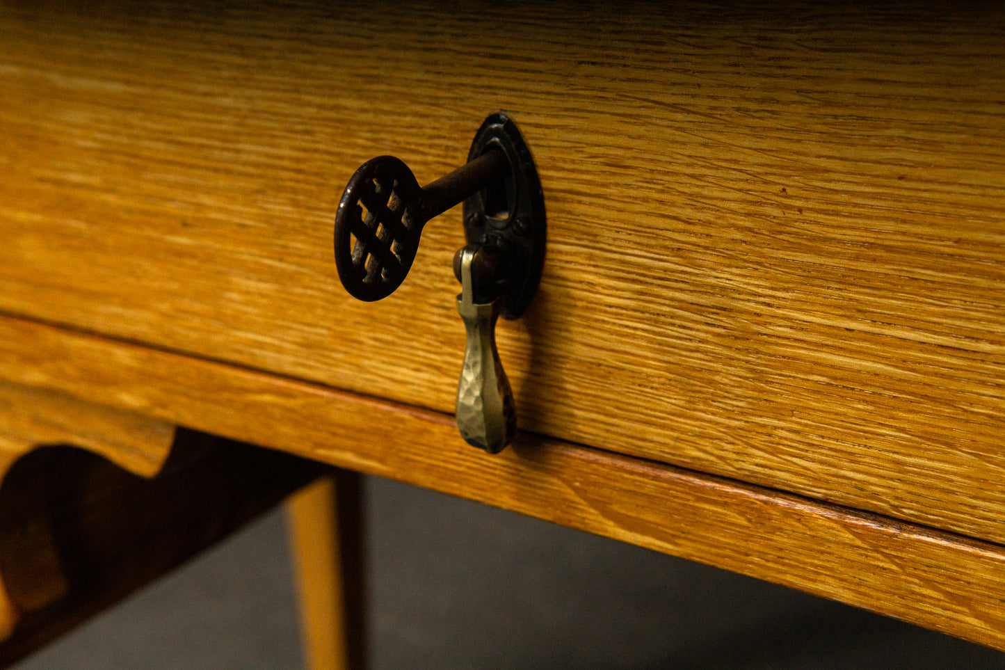 Eleganter Jugendstil Schreibtisch