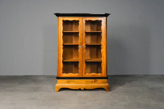 Elegante kleine Vintage Biedermeier Vitrine, zweite Hälfte des 19.Jahrhunderts - Schrank Regal Kommode Bücherschrank Antik Alt MÖBLINGER