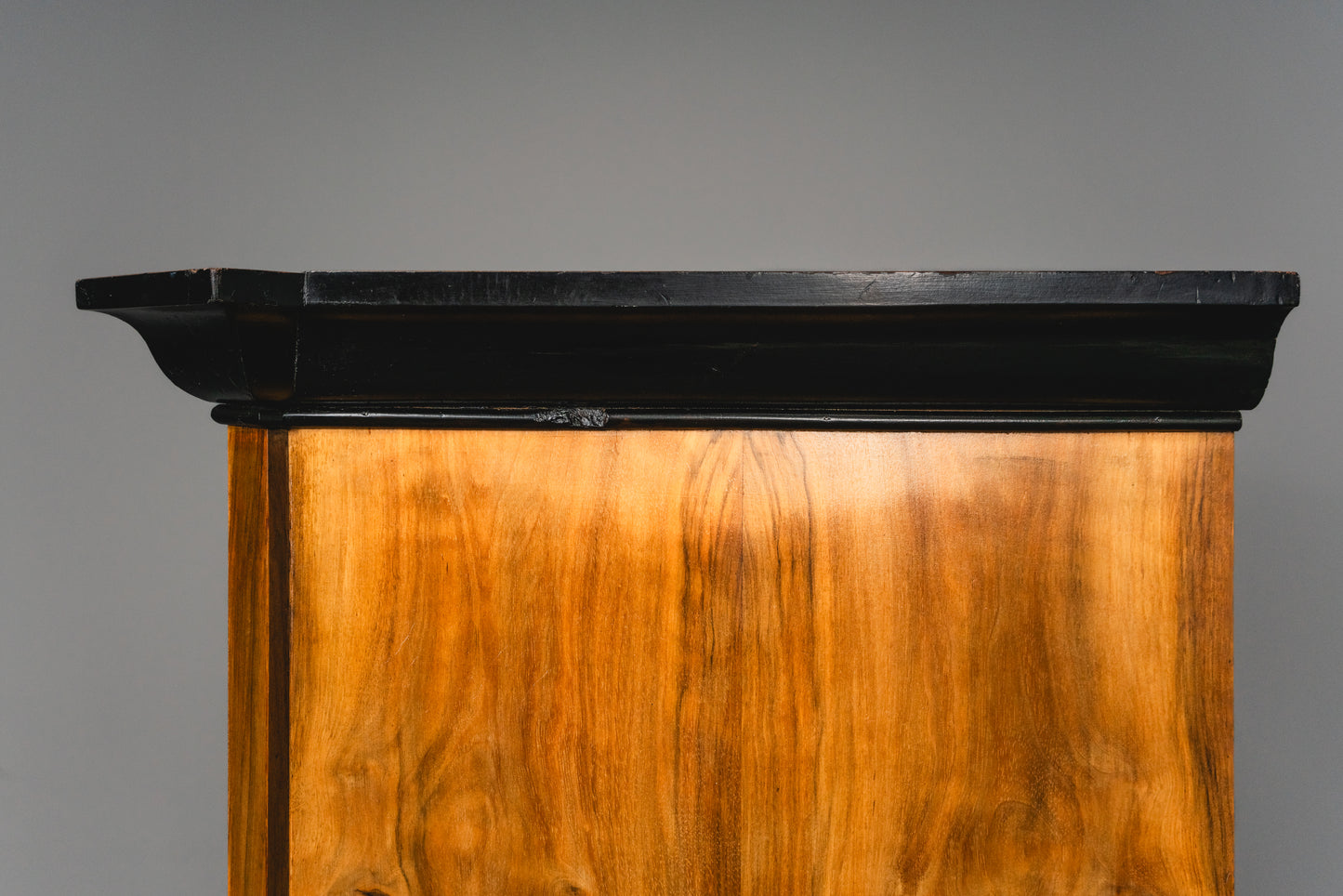 Elegante kleine Vintage Biedermeier Vitrine, zweite Hälfte des 19.Jahrhunderts - Schrank Regal Kommode Bücherschrank Antik Alt MÖBLINGER