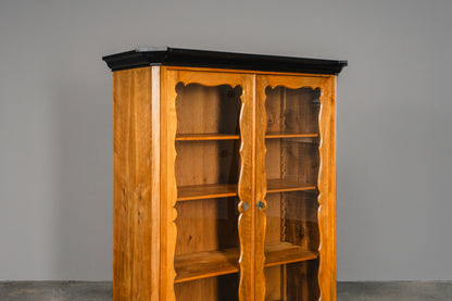 Elegante kleine Vintage Biedermeier Vitrine, zweite Hälfte des 19.Jahrhunderts - Schrank Regal Kommode Bücherschrank Antik Alt MÖBLINGER
