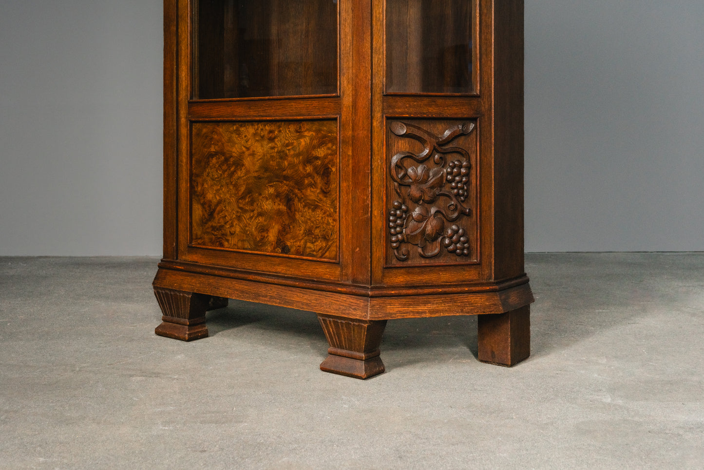 Elegante Jugendstil Vitrine, Anfang des 20.Jahrhunderts - Vintage Schrank Regal Kommode Bücherschrank Alt Antik MÖBLINGER