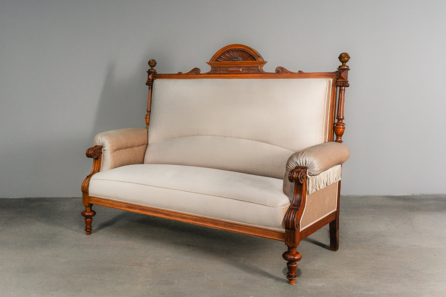 Klassisches gemütliches Gründerzeit Sofa, zweite Hälfte des 19.Jahrhunderts - Antik Couch Sessel Alt MÖBLINGER