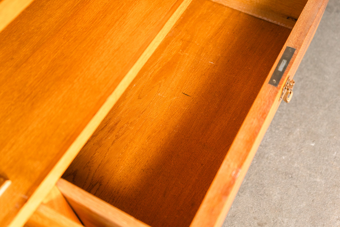 Eleganter Jugendstil Bücherschrank, Anfang des 20.Jahrhunderts - Schrank Vitrine Kommode Regal Alt Antik MÖBLINGER