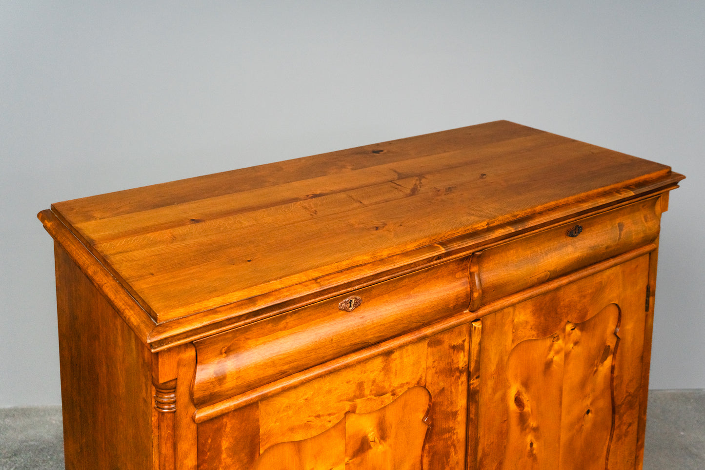 Schöne Kommode im Biedermeier Stil, zweite Hälfte des 19.Jahrhunderts - Schrank Regal Anrichte Alt Antik MÖBLINGER