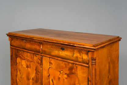Schöne Kommode im Biedermeier Stil, zweite Hälfte des 19.Jahrhunderts - Schrank Regal Anrichte Alt Antik MÖBLINGER