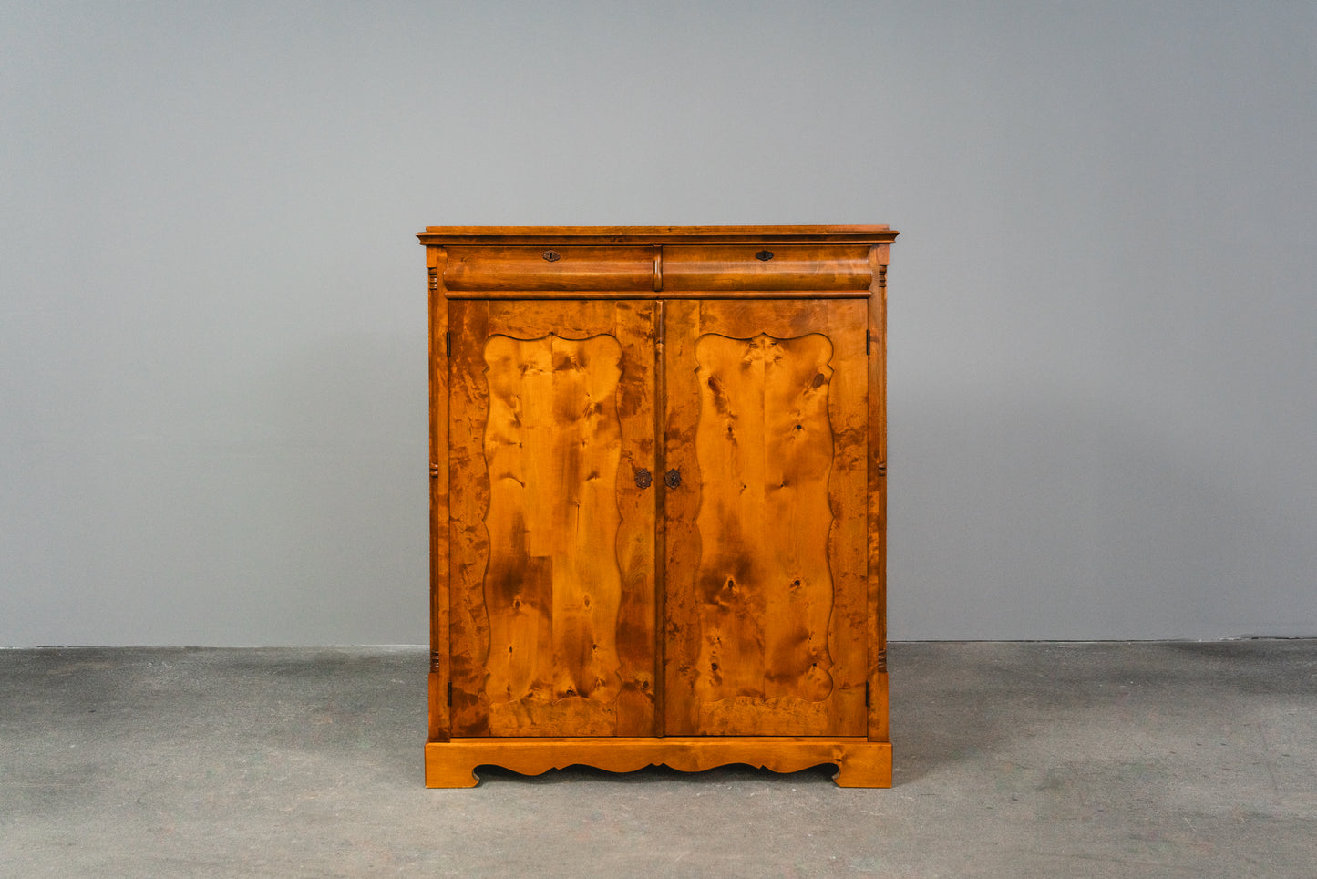 Schöne Kommode im Biedermeier Stil, zweite Hälfte des 19.Jahrhunderts - Schrank Regal Anrichte Alt Antik MÖBLINGER