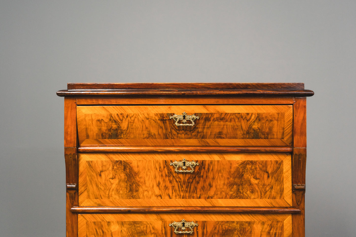 Stilvolle hohe Antike Gründerzeit Kommode, Ende des 19.Jahrhunderts - Schrank Regal Anrichte Alt Antik MÖBLINGER