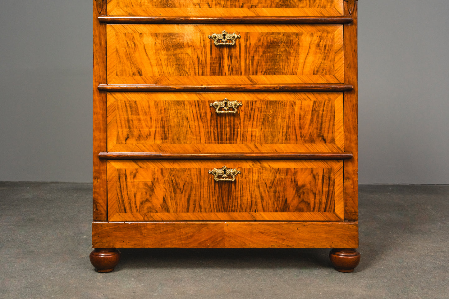 Stilvolle hohe Antike Gründerzeit Kommode, Ende des 19.Jahrhunderts - Schrank Regal Anrichte Alt Antik MÖBLINGER