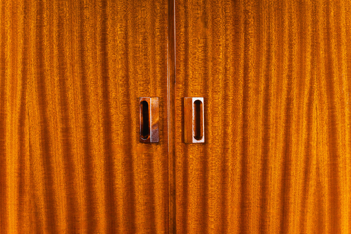 Stilvolles Vintage Highboard