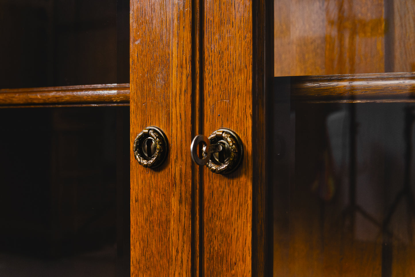 Wunderschöner Jugendstil Bücherschrank