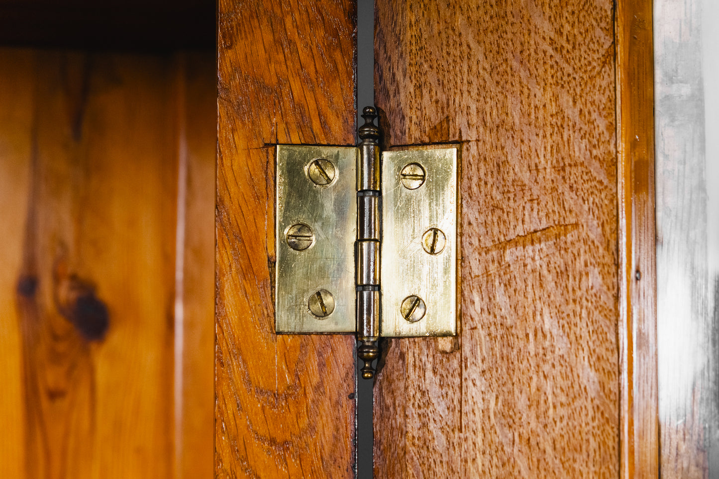 Eleganter Gründerzeit Bücherschrank