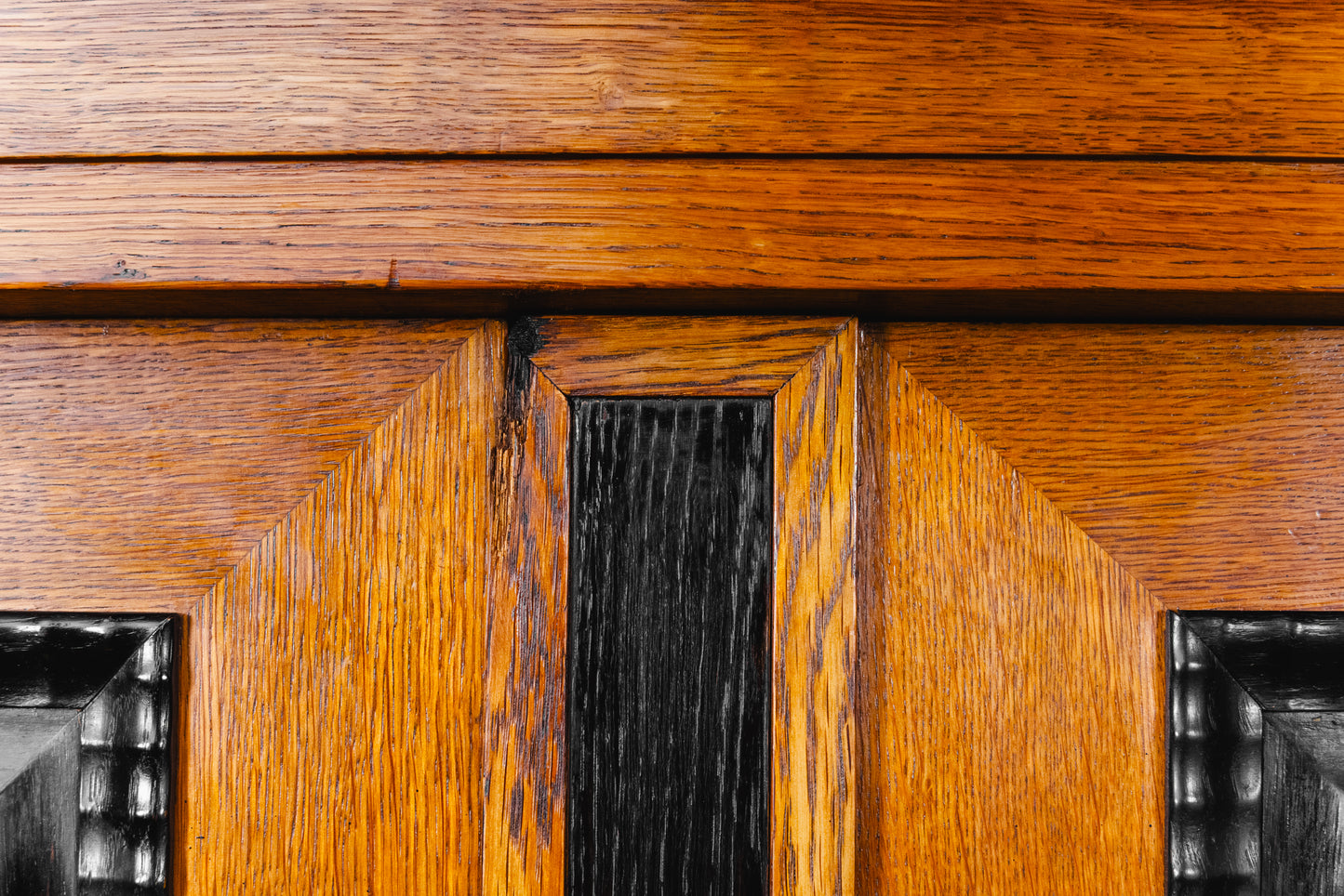 Wäscheschrank im Barockstil