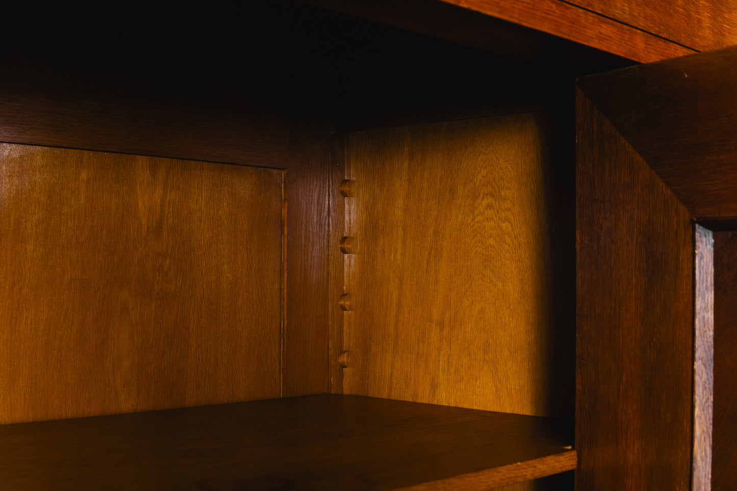 Wäscheschrank im Barockstil