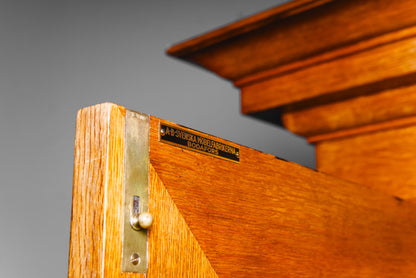 Wäscheschrank im Barockstil