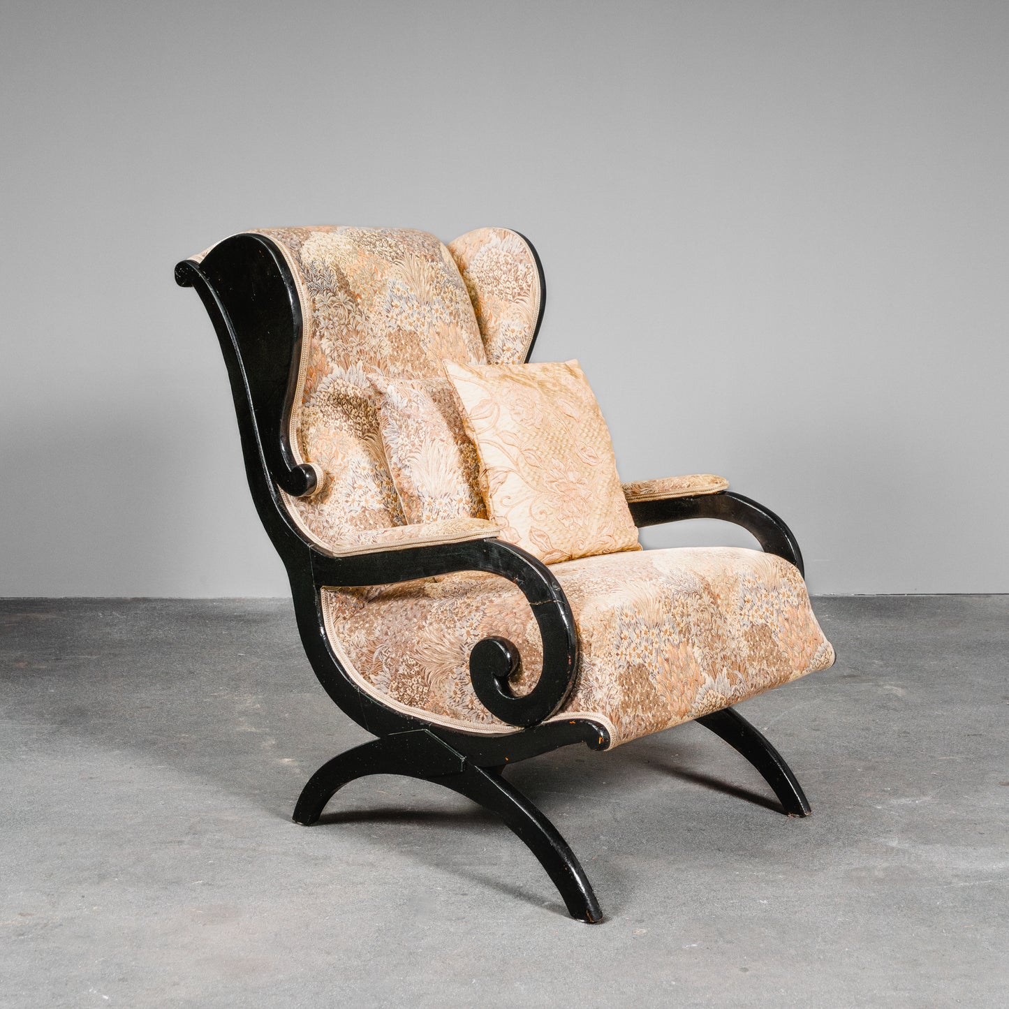 Schöner Biedermeier Ohrensessel