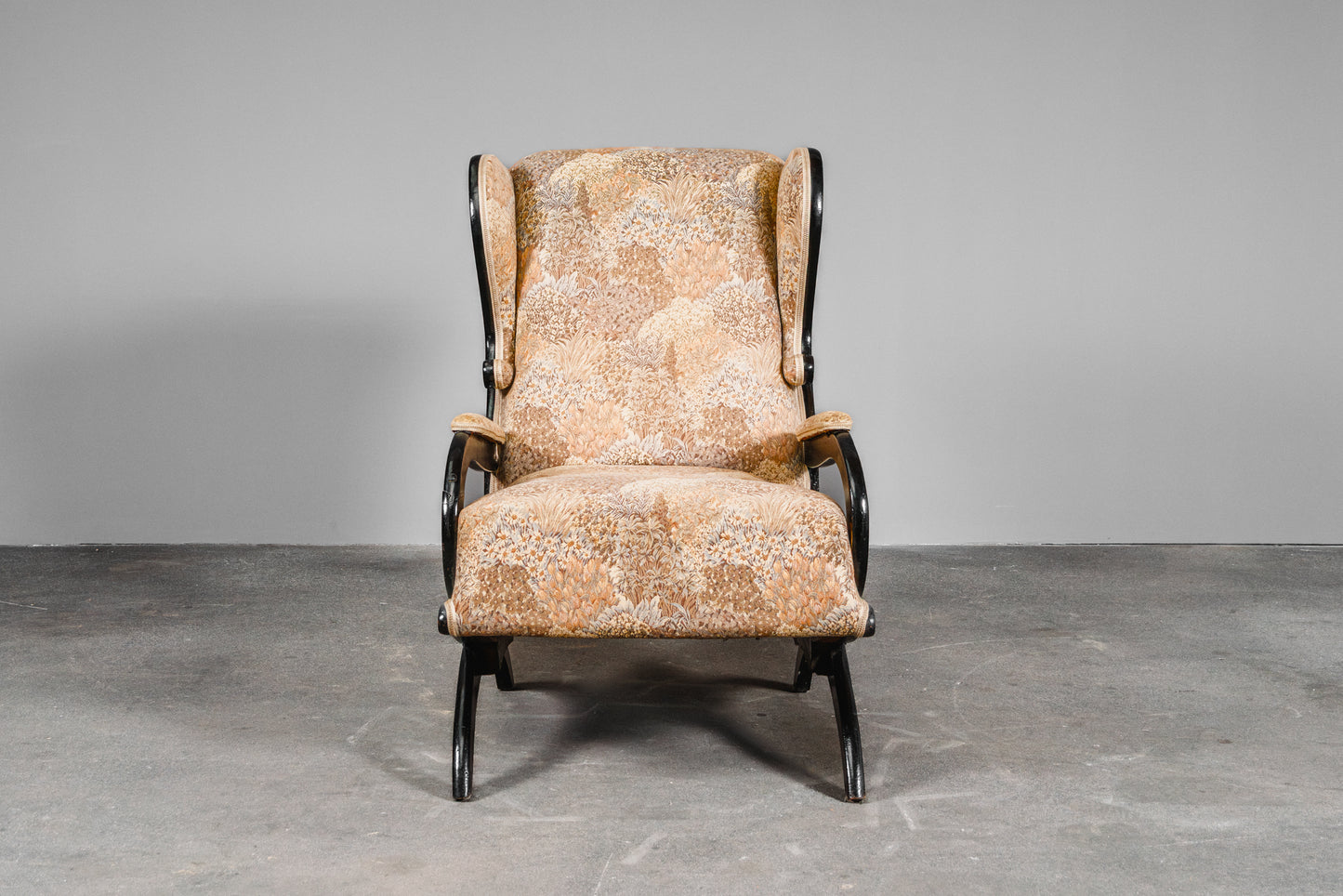 Schöner Biedermeier Ohrensessel