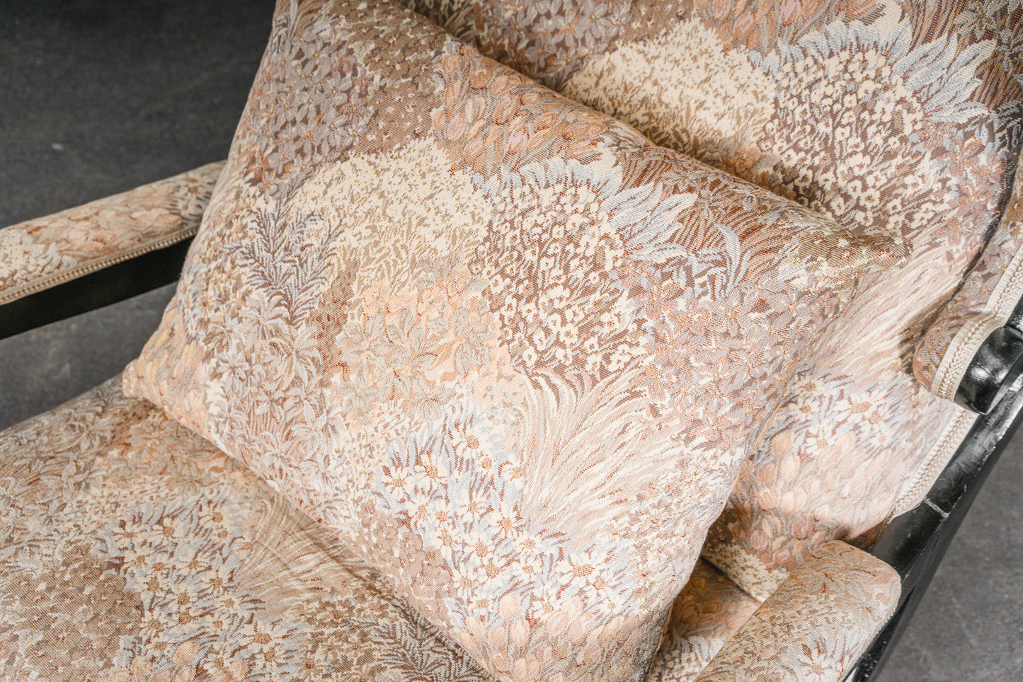 Schöner Biedermeier Ohrensessel