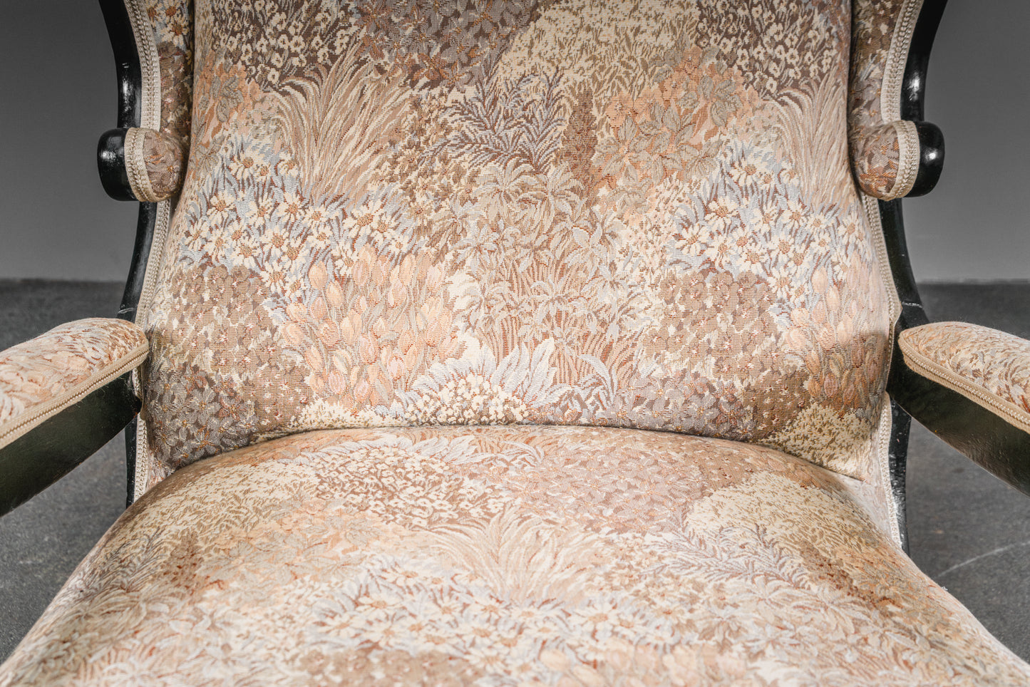 Schöner Biedermeier Ohrensessel