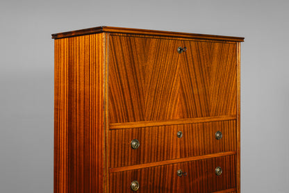 Sekretär im Biedermeier Stil