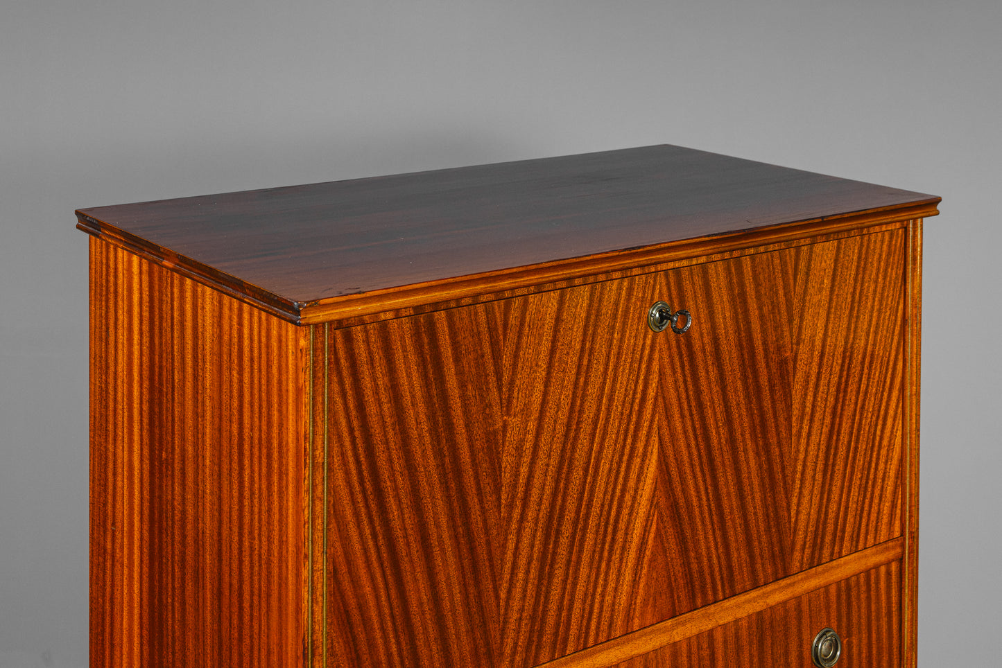 Sekretär im Biedermeier Stil