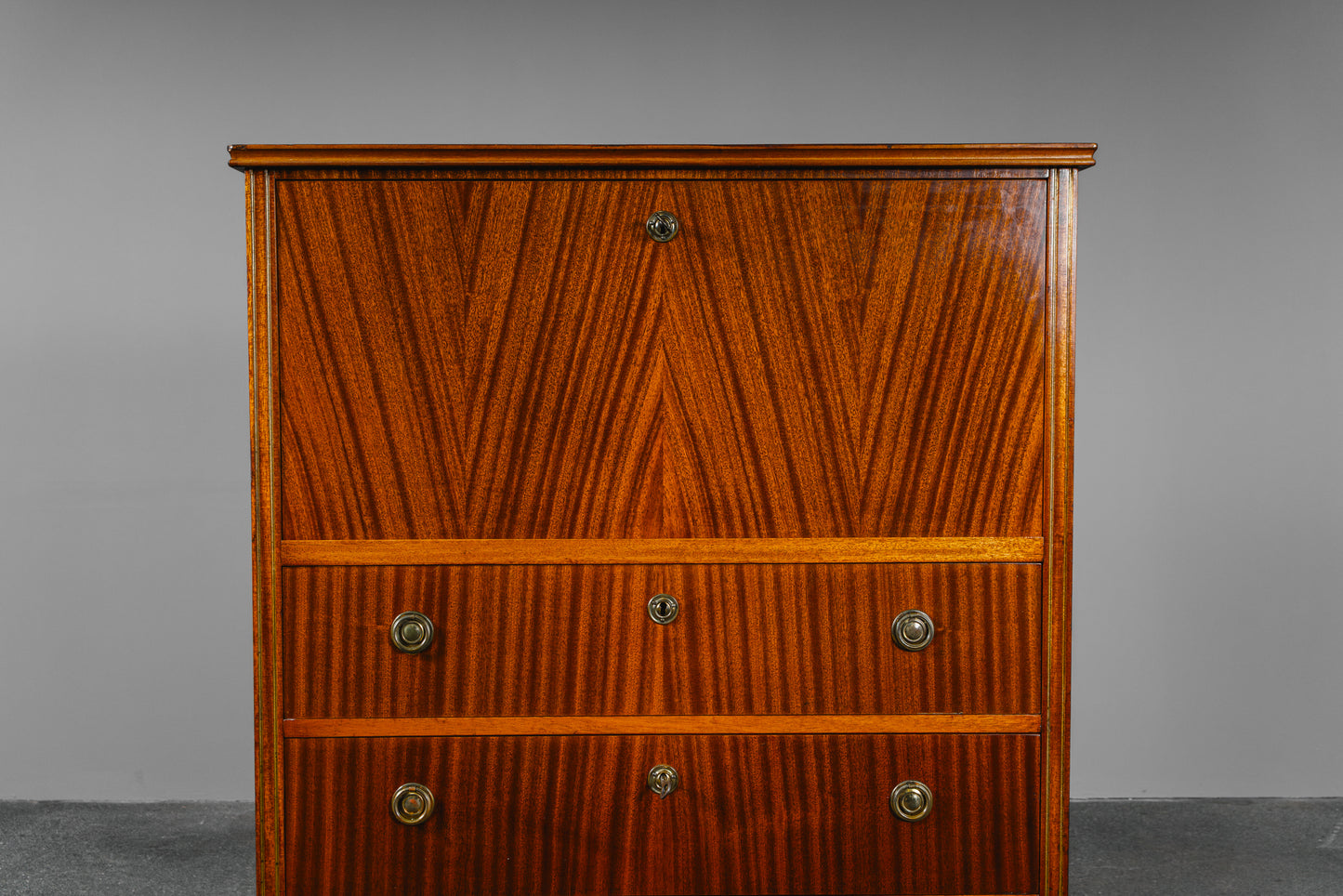 Sekretär im Biedermeier Stil