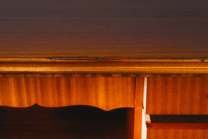Sekretär im Biedermeier Stil