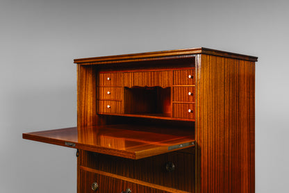 Sekretär im Biedermeier Stil