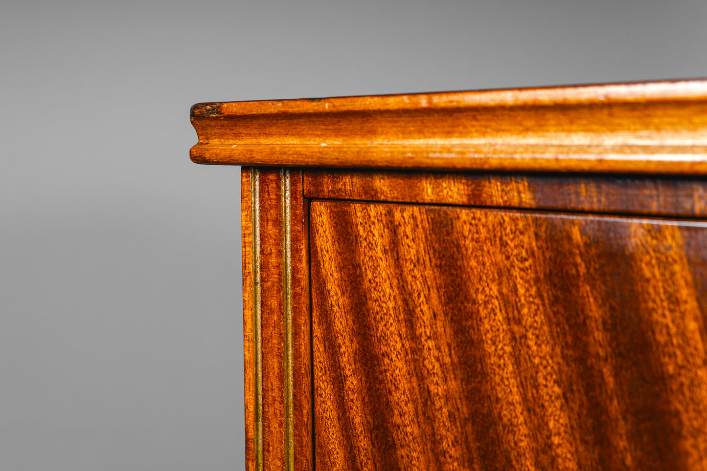 Sekretär im Biedermeier Stil