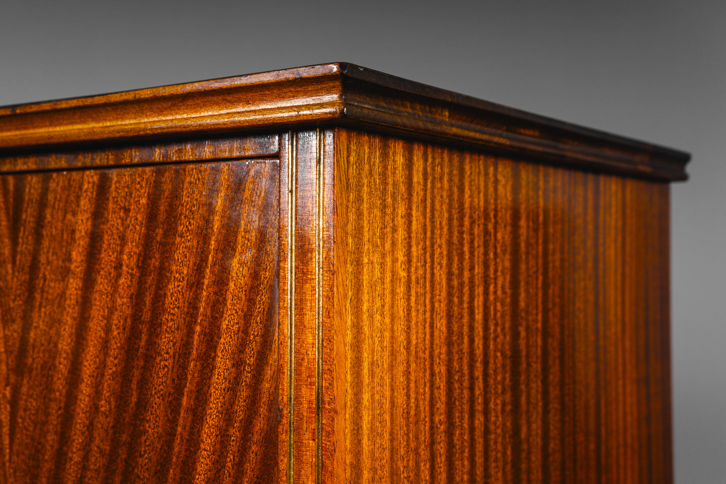 Sekretär im Biedermeier Stil