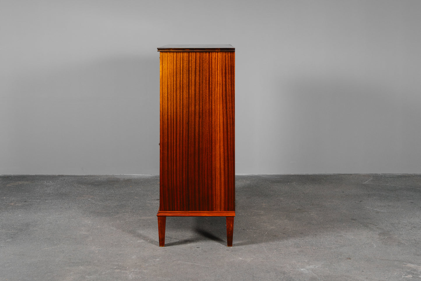 Sekretär im Biedermeier Stil