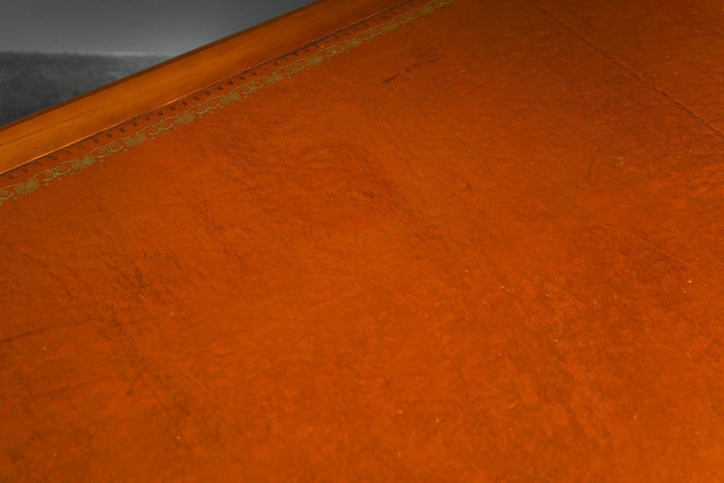 Schreibtisch im Englischen Stil