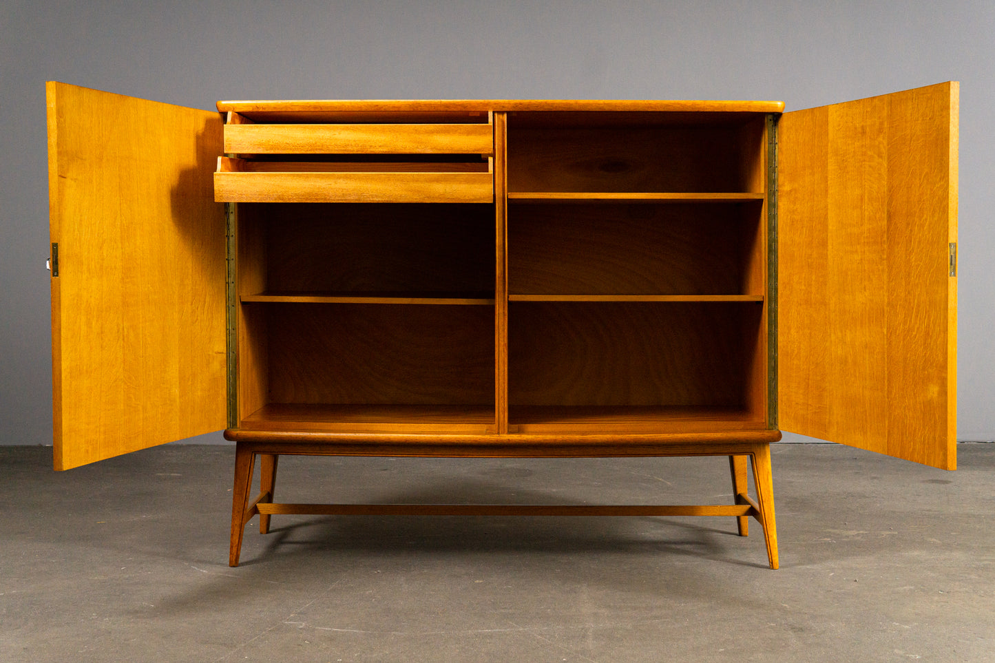 Schönes Mid-Century Highboard