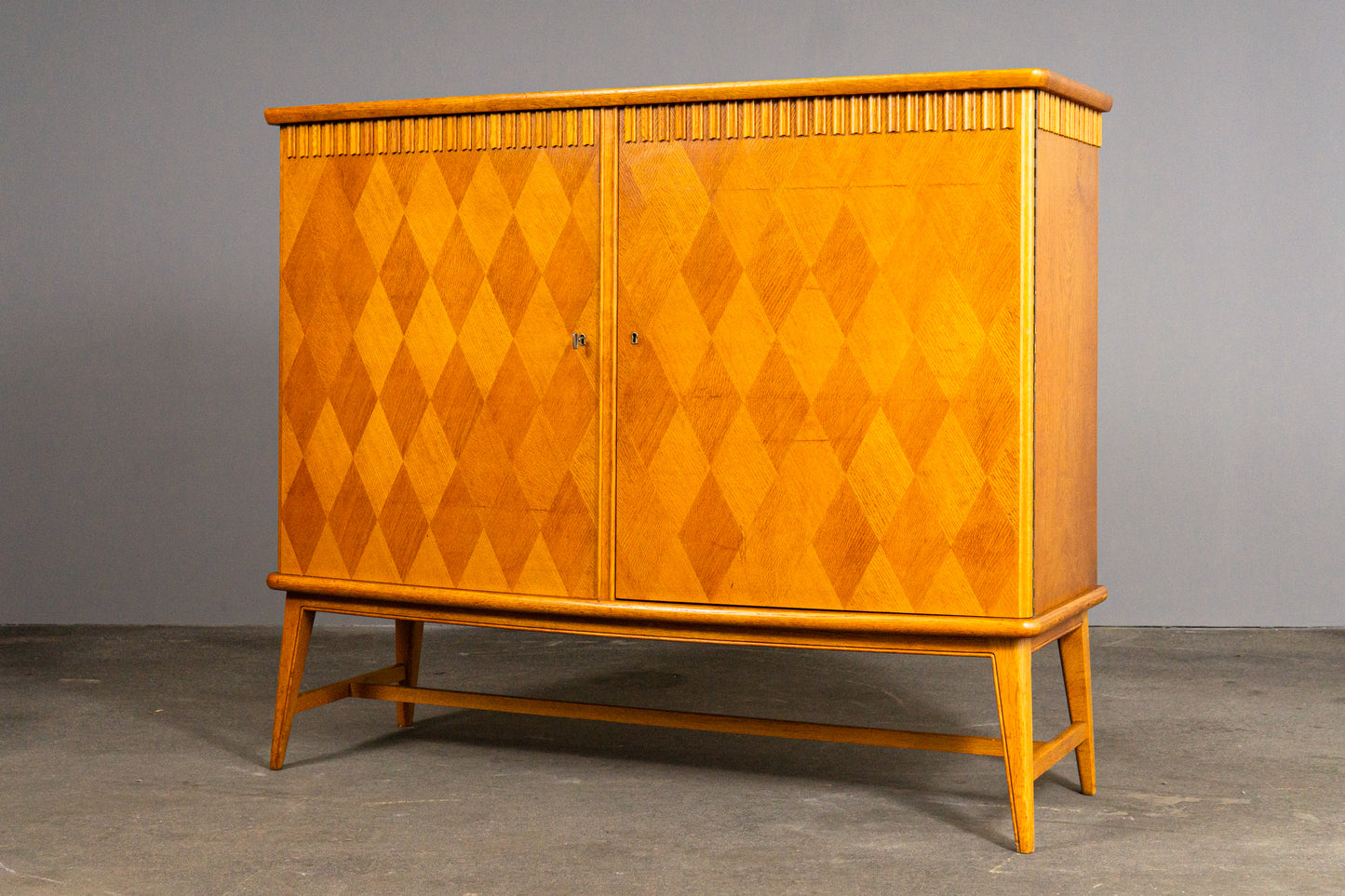 Schönes Mid-Century Highboard