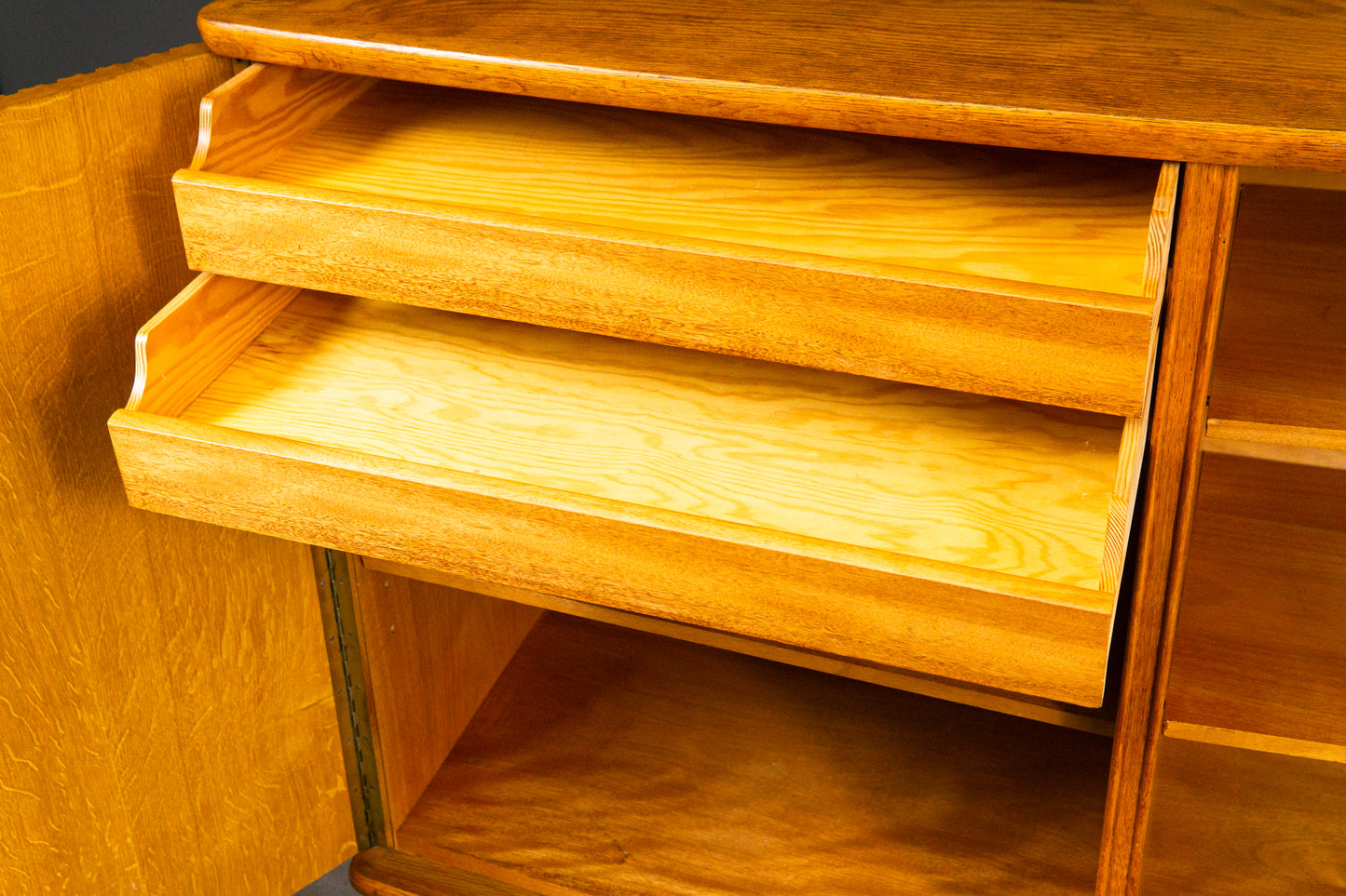 Schönes Mid-Century Highboard