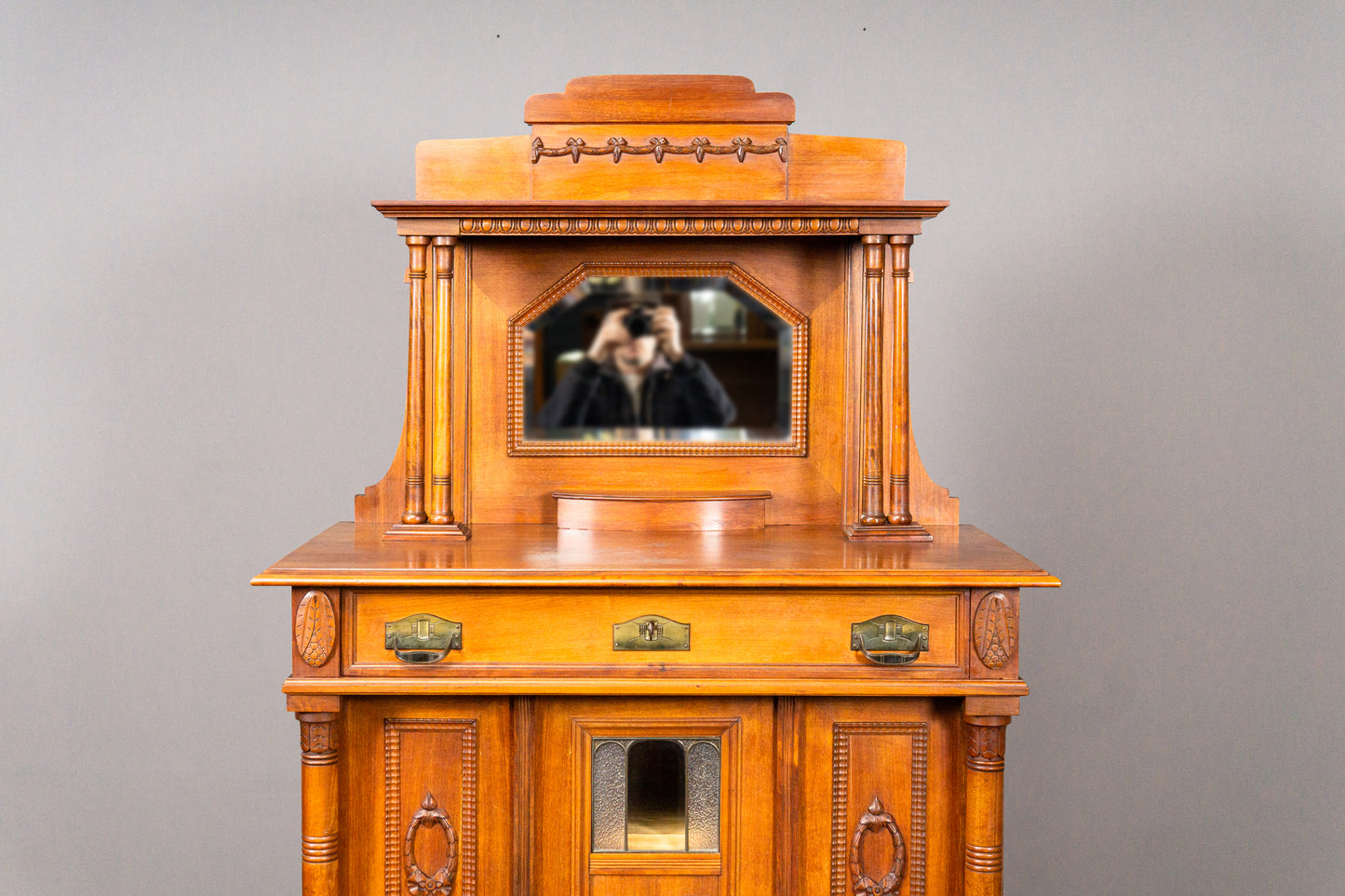 Schönes Jugendstil Vertiko