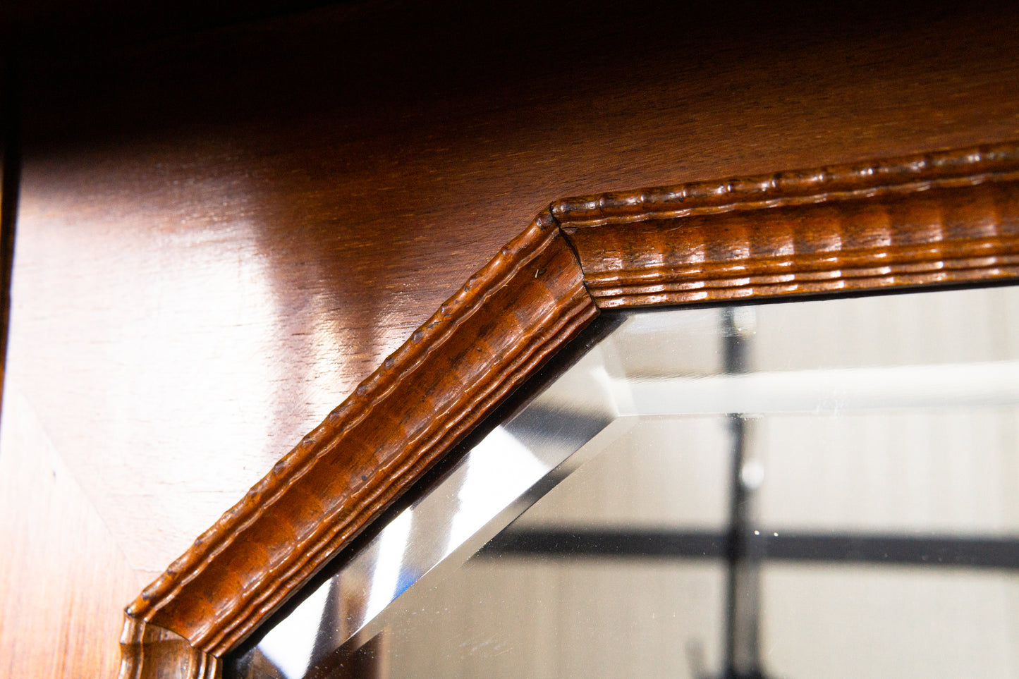 Schönes Jugendstil Vertiko