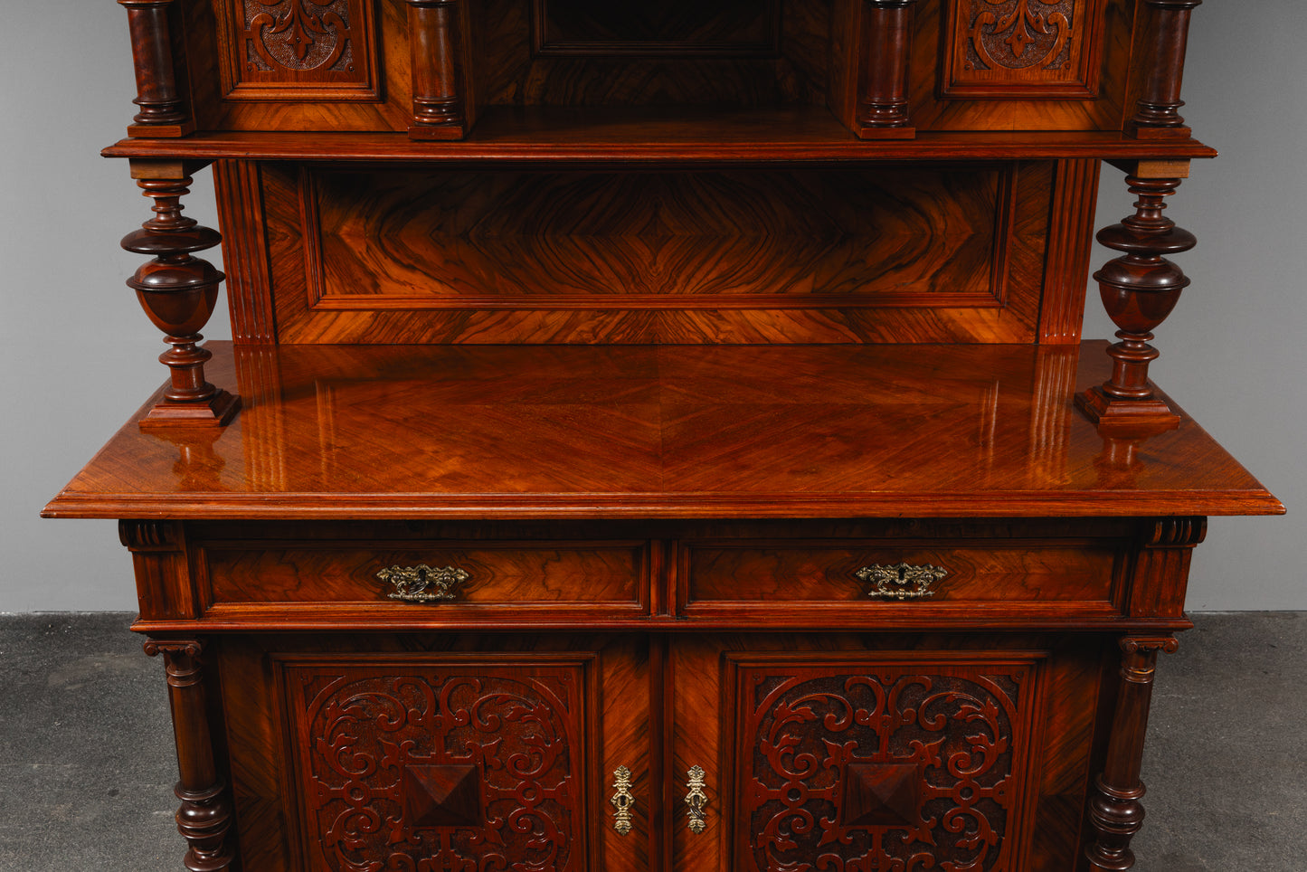 Prunkvolles Gründerzeit Buffetschrank