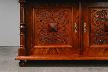 Prunkvolles Gründerzeit Buffetschrank