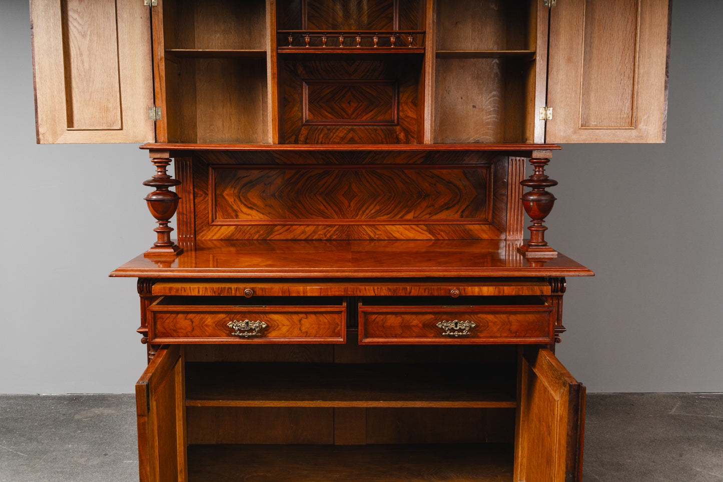 Prunkvolles Gründerzeit Buffetschrank