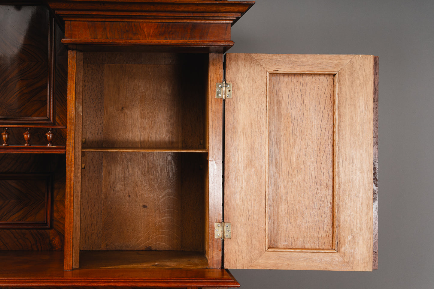 Prunkvolles Gründerzeit Buffetschrank