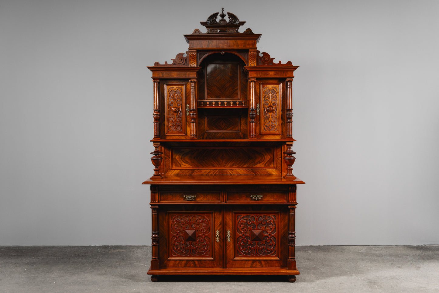 Prunkvolles Gründerzeit Buffetschrank